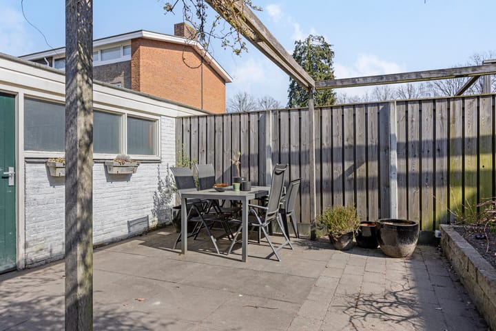 Foto 34 van Curiestraat 13