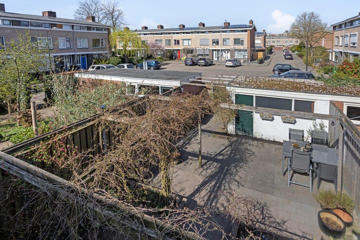 Foto 35 van Curiestraat 13