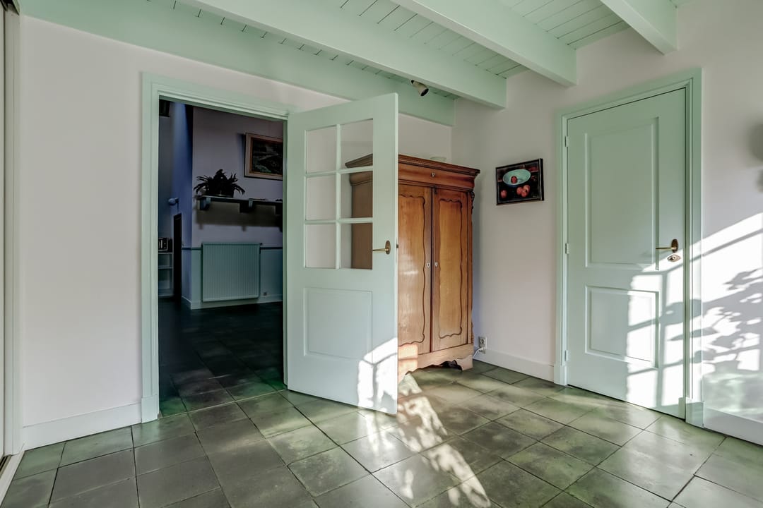 Foto 7 van Schuwacht 324