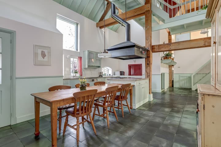 Foto 10 van Schuwacht 324