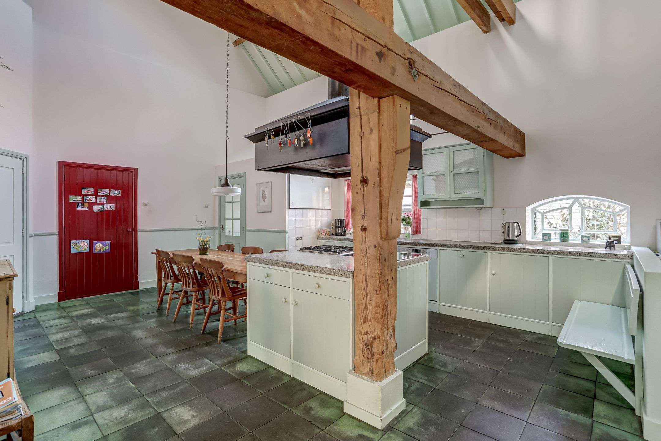 Foto 12 van Schuwacht 324