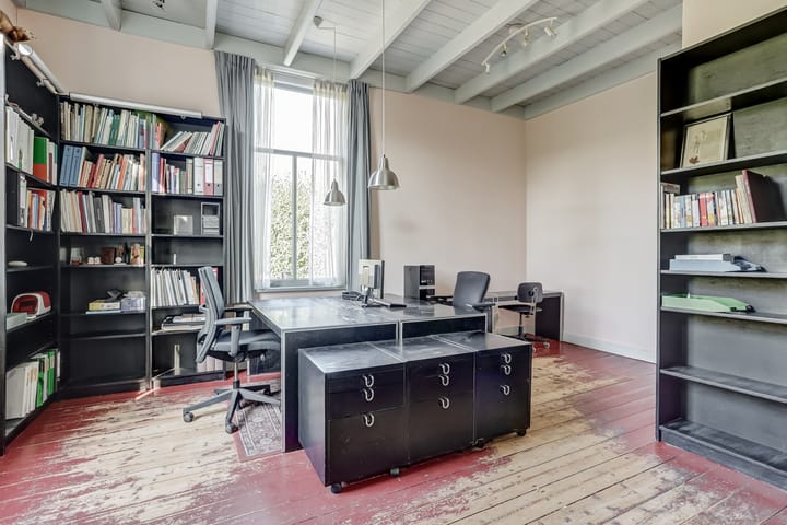 Foto 27 van Schuwacht 324