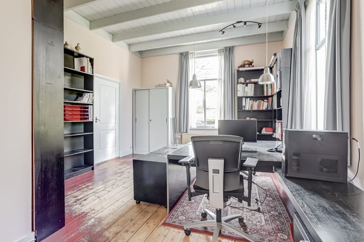 Foto 28 van Schuwacht 324