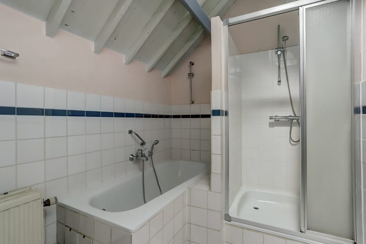 Foto 52 van Schuwacht 324