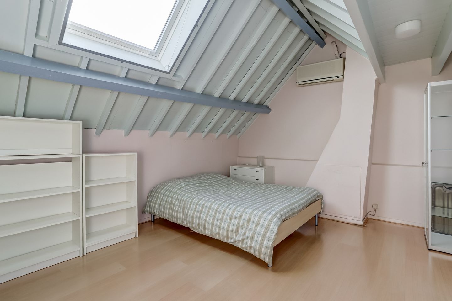 Foto 55 van Schuwacht 324