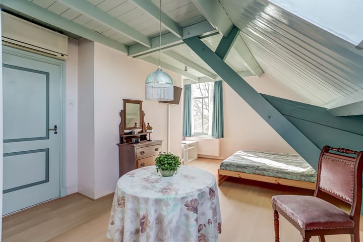 Foto 63 van Schuwacht 324