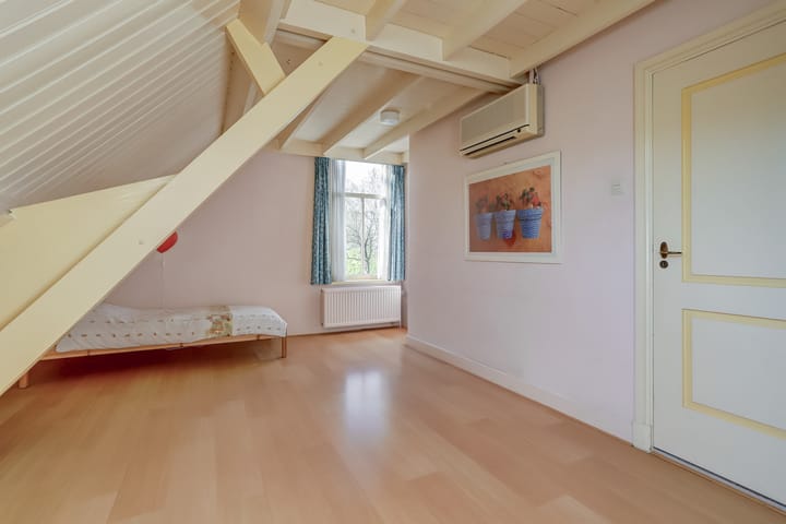 Foto 64 van Schuwacht 324