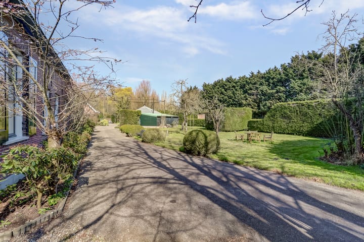 Foto 104 van Schuwacht 324