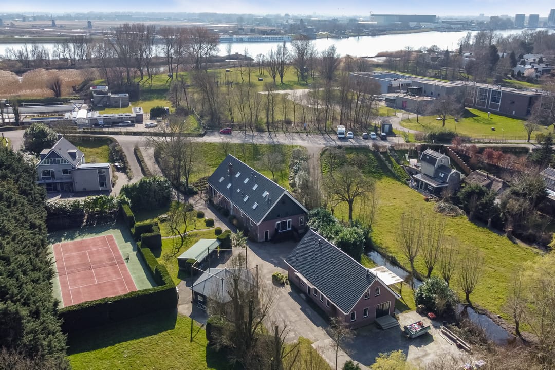 Foto 116 van Schuwacht 324