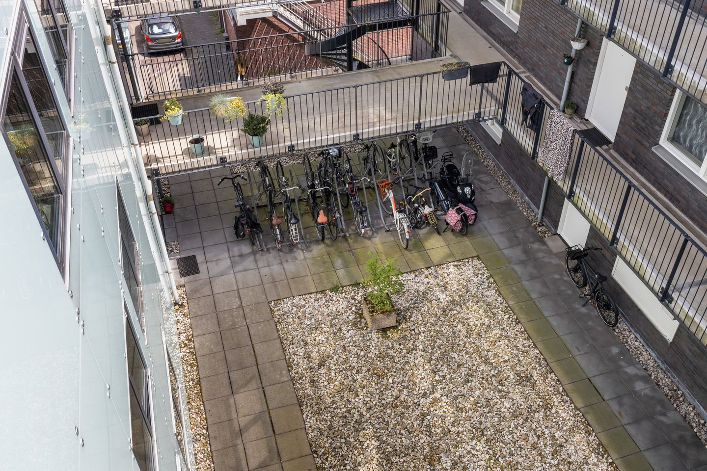 Foto 10 van Osdorper Ban 90-A25