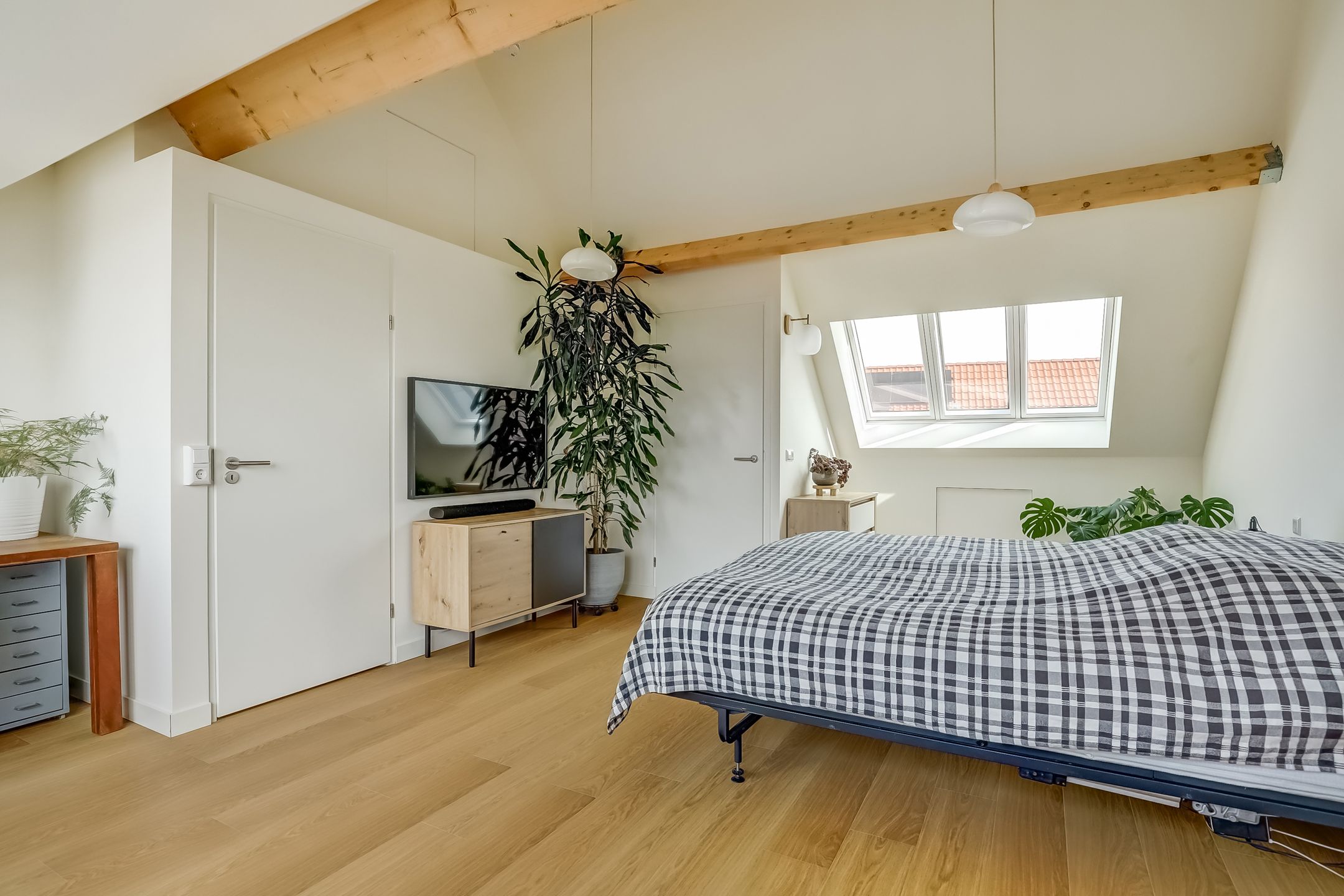 Foto 39 van Cornelis G. Dekkerstraat 17