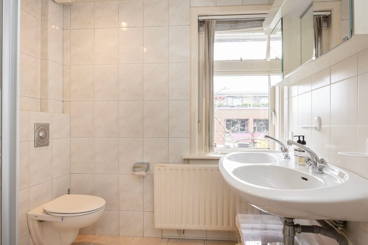 Foto 24 van Dr. A. Kuyperstraat 11