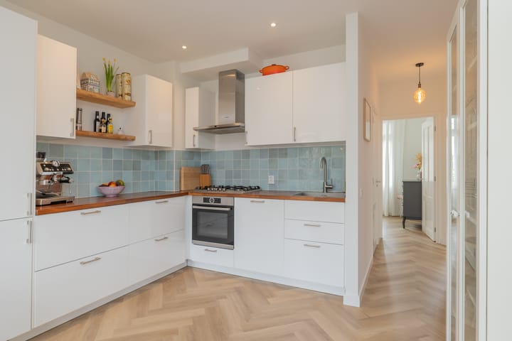 Foto 8 van Orteliusstraat 18-2