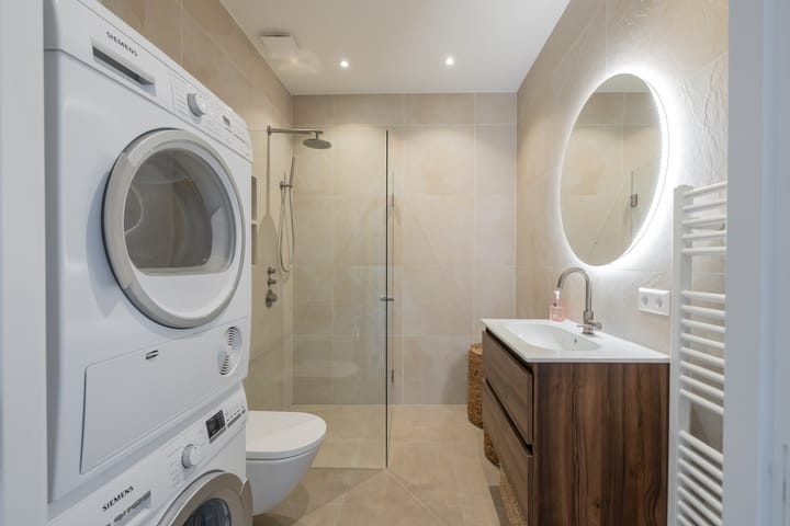 Foto 15 van Orteliusstraat 18-2