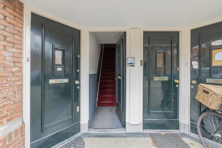 Foto 22 van Orteliusstraat 18-2