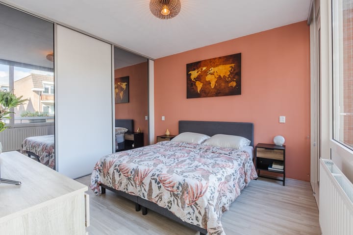 Foto 4 van Middellaan 234