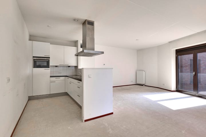 Foto 2 van Churchillplein 11