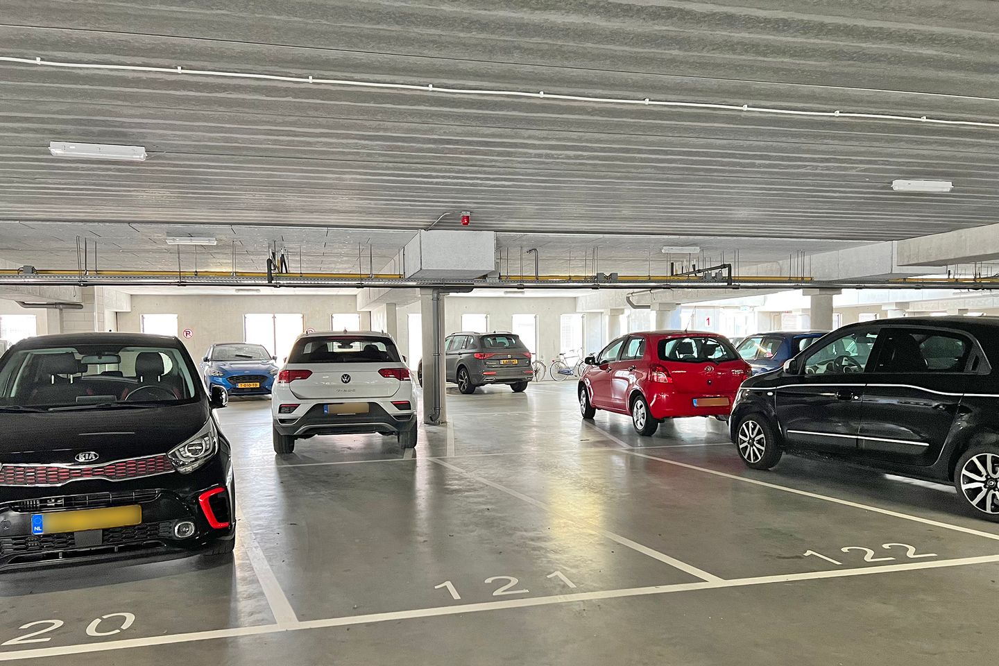 Foto 35 van Churchillplein 11