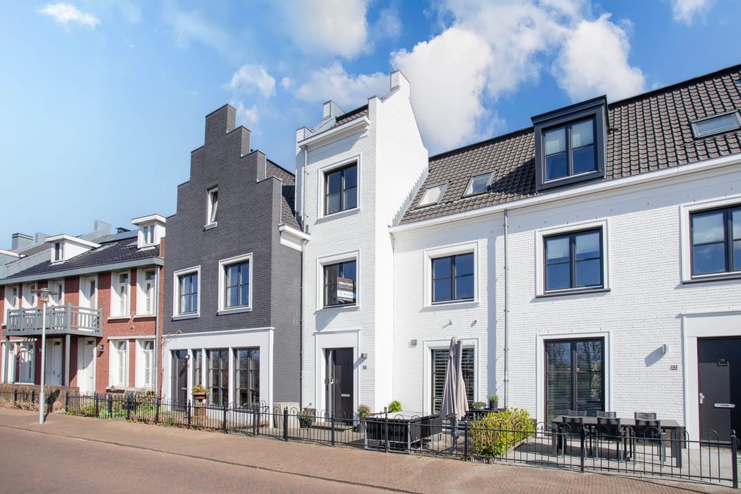 Photo 2 of Verlengde Molenweg 21