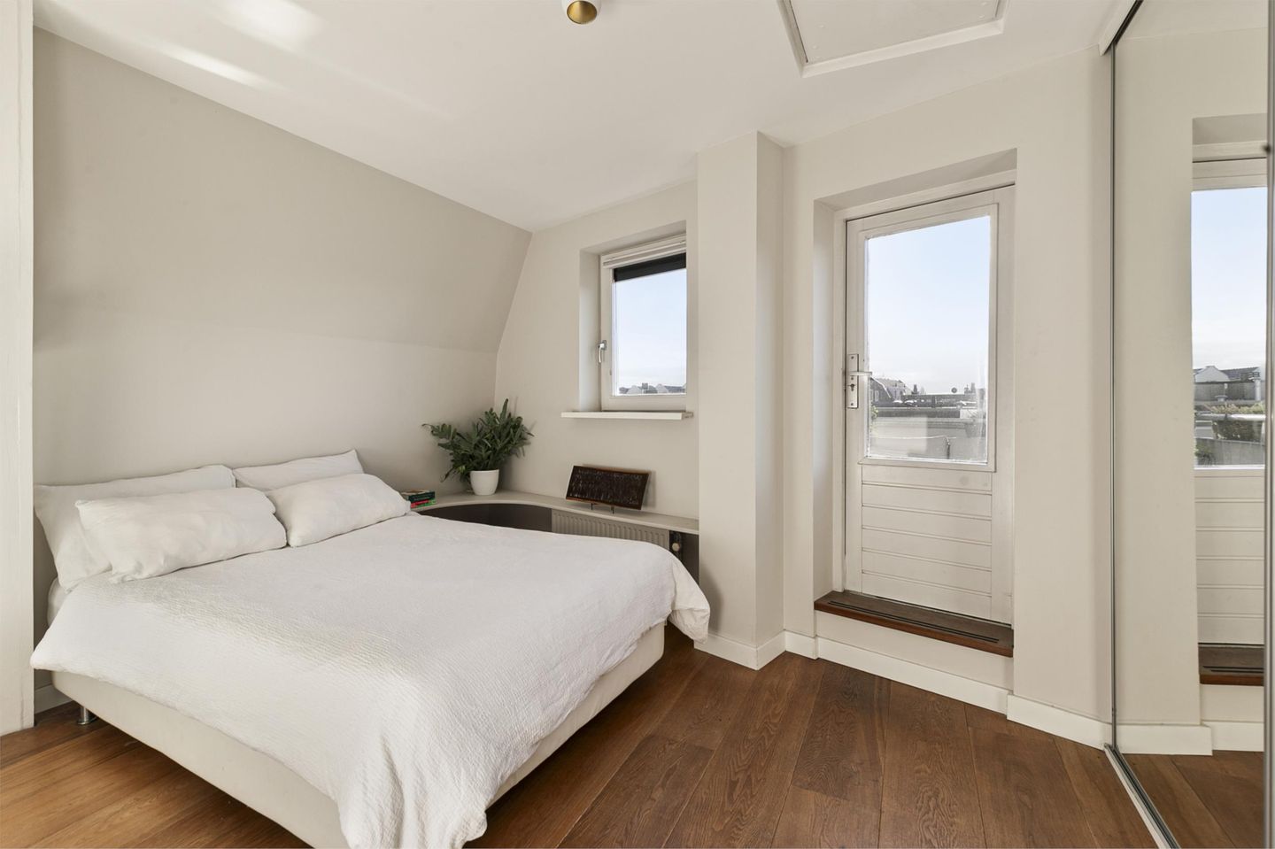 Foto 10 van Pieter Vlamingstraat 16-3