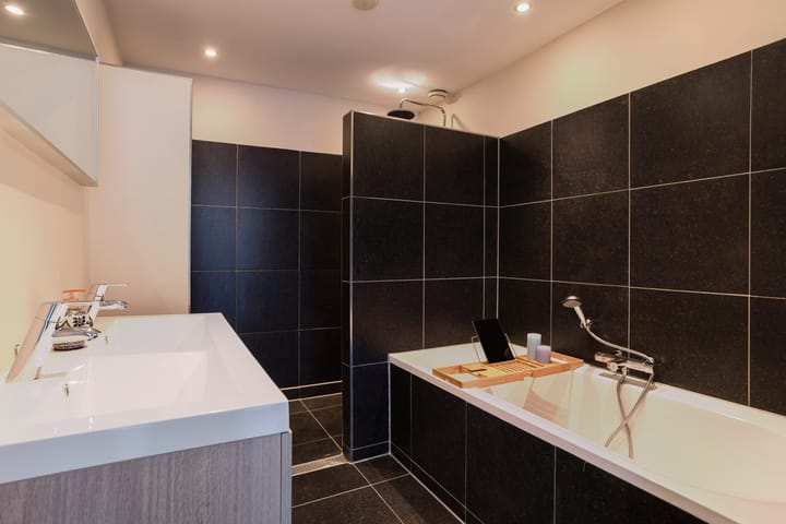 Foto 15 van Middenweg 50-1