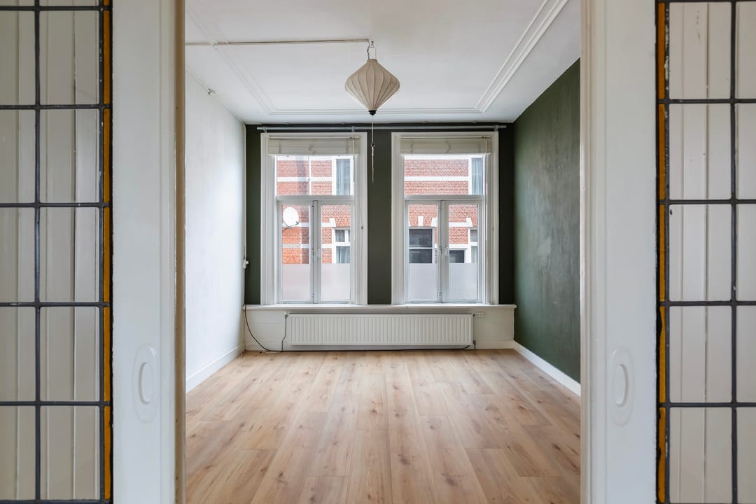 Photo 11 of Stationsstraat 26-ZW