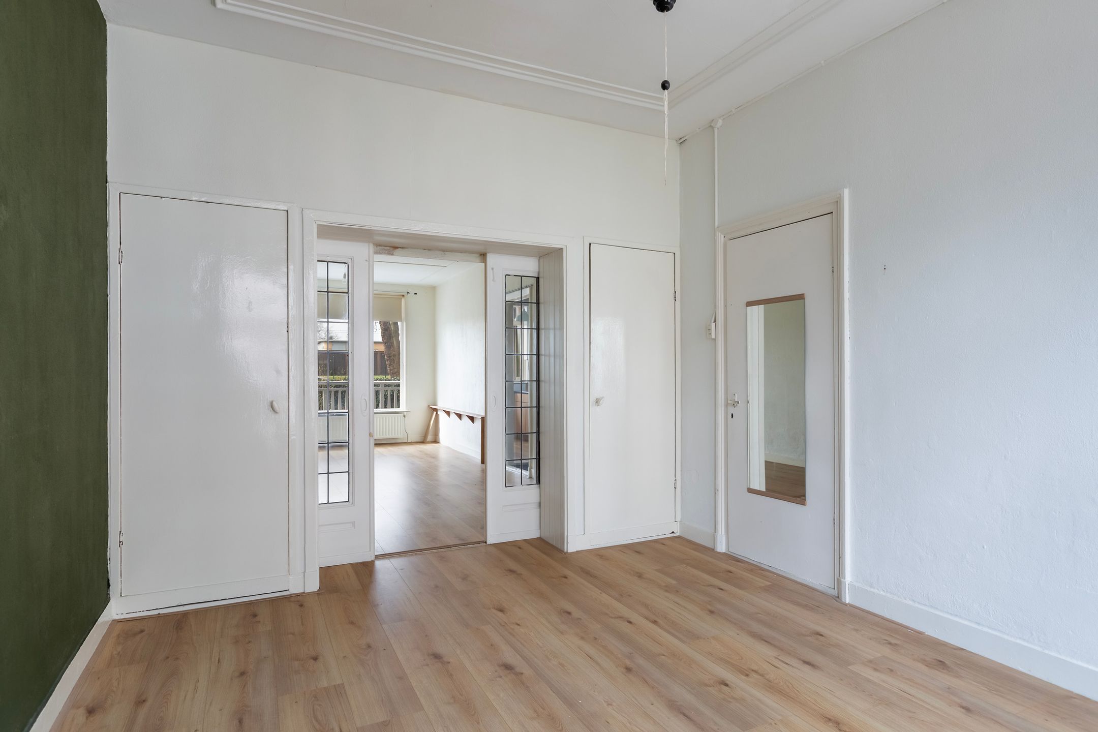 Photo 15 of Stationsstraat 26-ZW