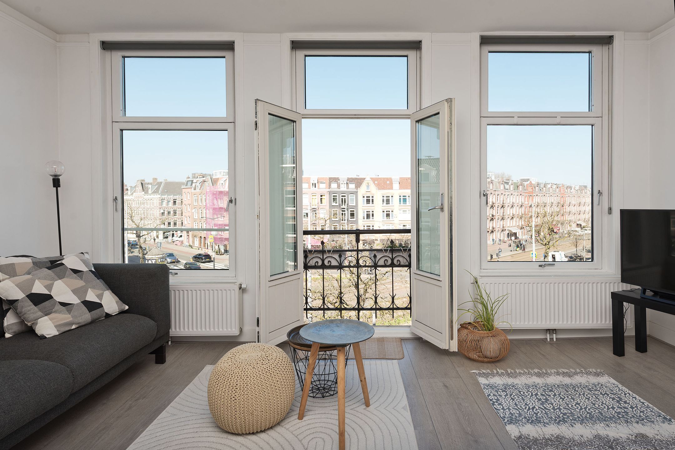 Foto 3 van Hugo de Grootplein 7-3