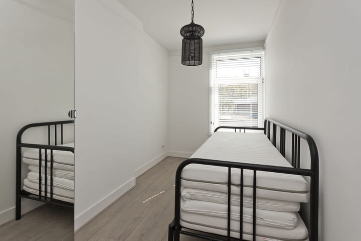 Foto 12 van Hugo de Grootplein 7-3