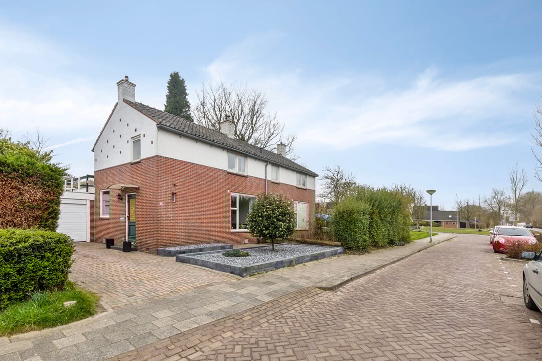 Foto 7 van Stationsweg 26