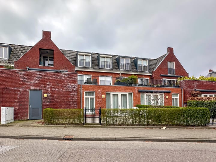 Foto 1 van Buitentuin 5