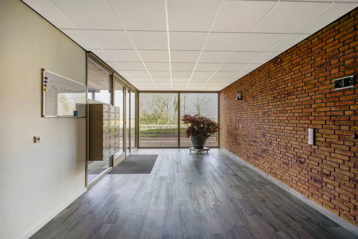 Photo 17 of Voorhof 22