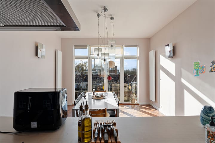 Foto 25 van Laan van Meerdervoort 1268