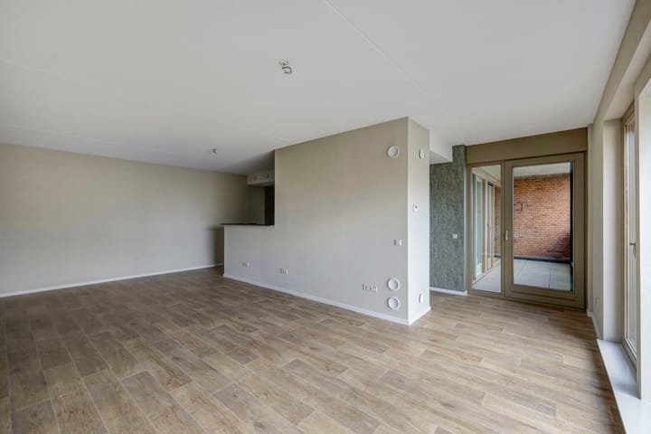 Photo 33 of Voorhof 22