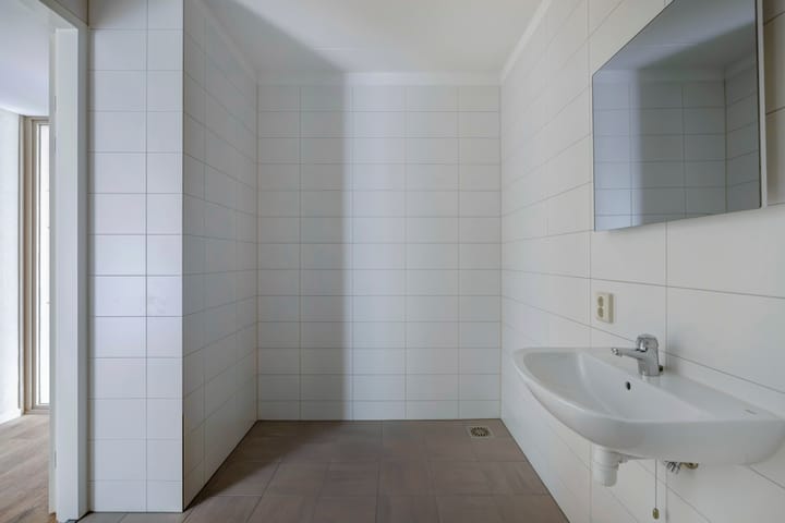 Photo 45 of Voorhof 22