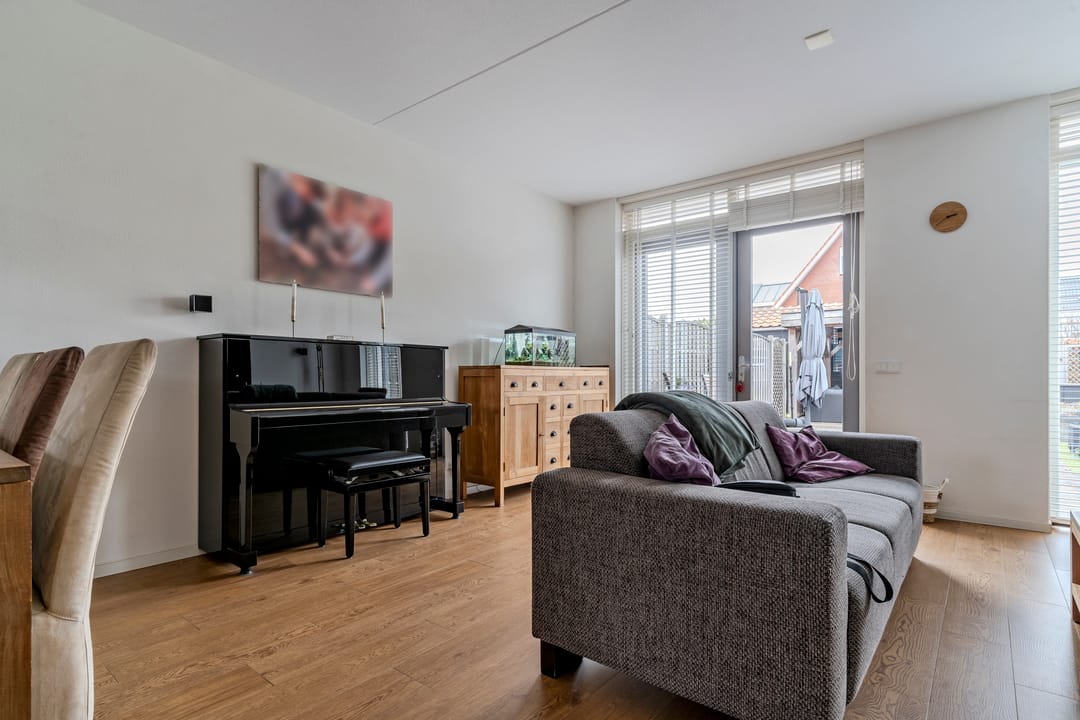 Foto 2 van Wachtdeur 10