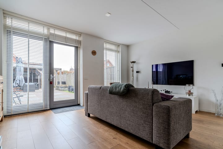 Foto 5 van Wachtdeur 10