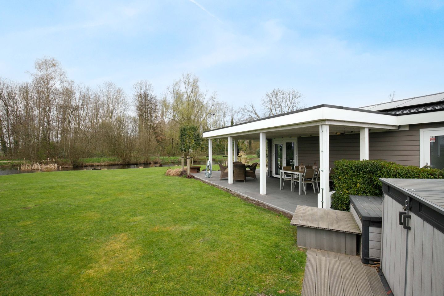 Foto 25 van Klein Hitland 271