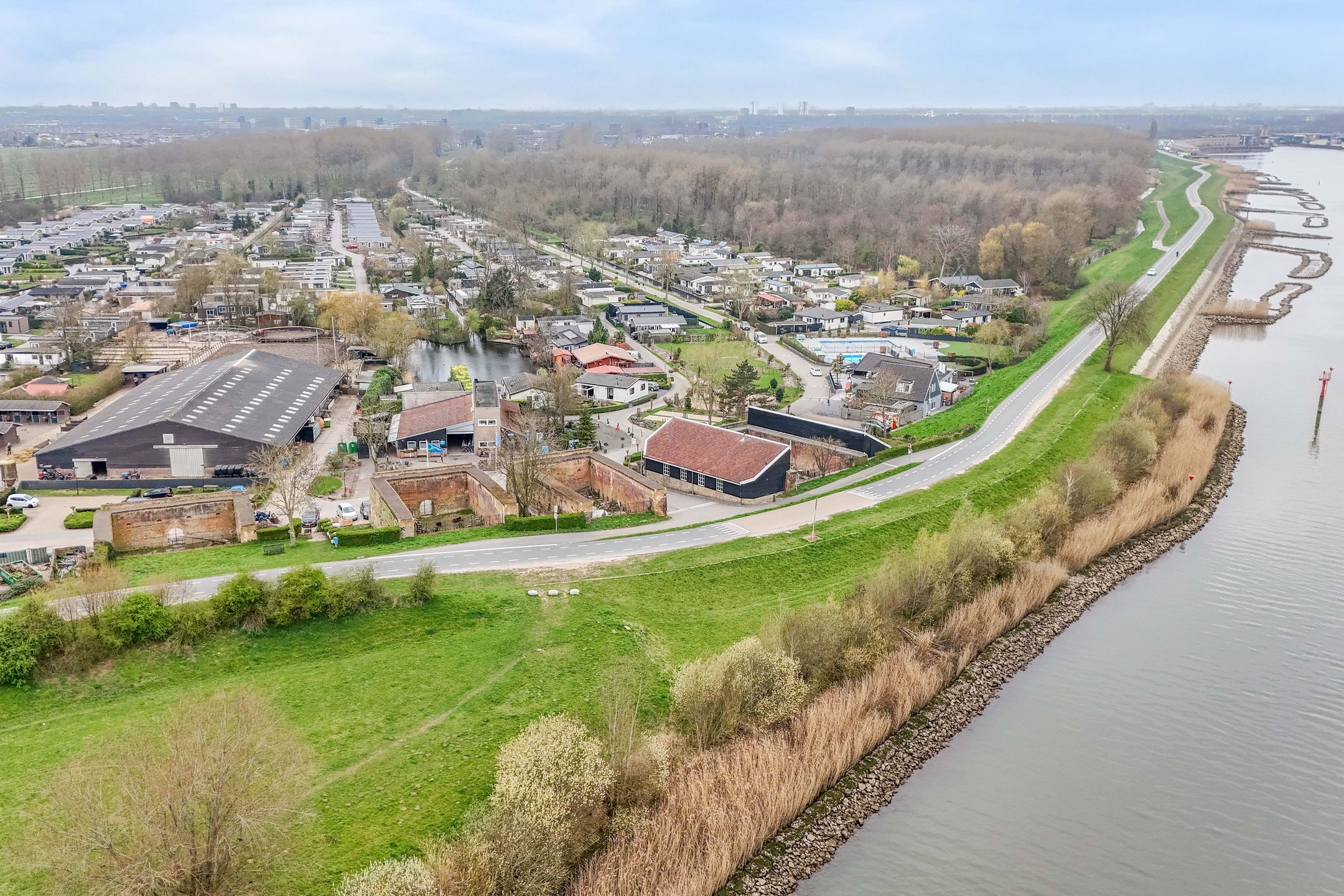 Foto 39 van Klein Hitland 271