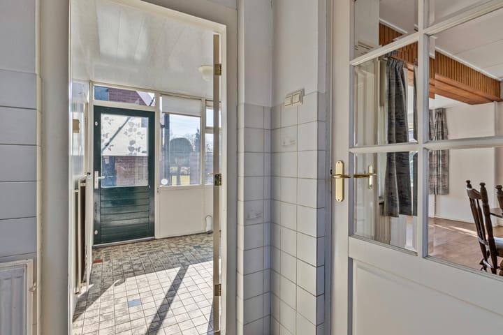 Foto 14 van Julianalaan 13