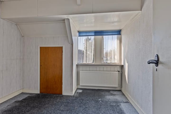 Foto 27 van Julianalaan 13