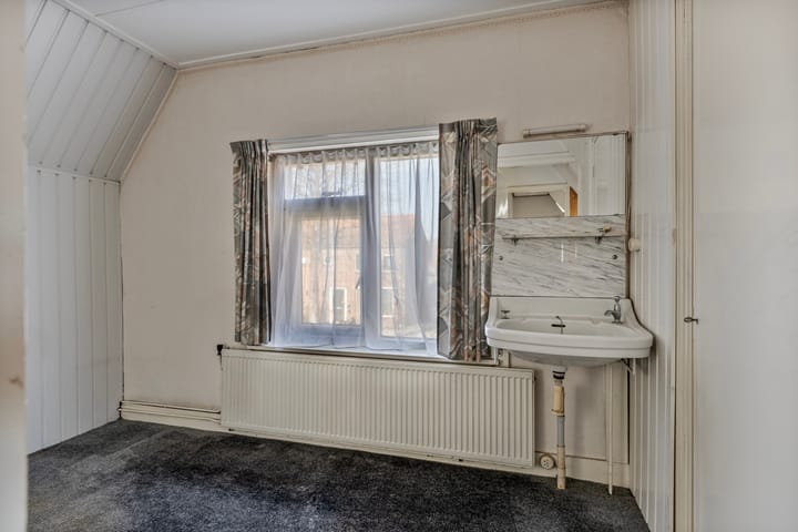 Foto 30 van Julianalaan 13