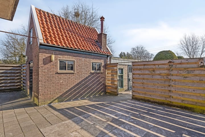 Foto 32 van Julianalaan 13