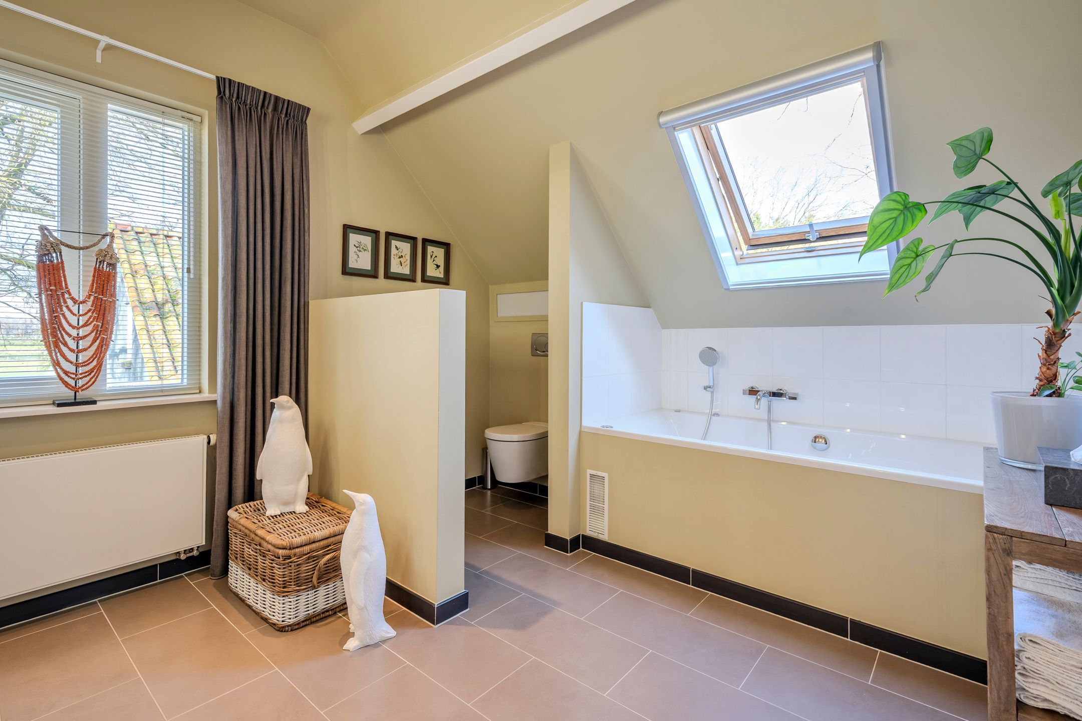 Foto 45 van Wapenvelder Kerkweg 11