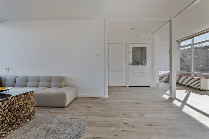 Photo 7 of Lange Nering 118-A