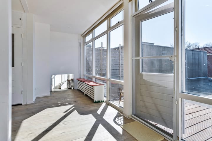 Photo 10 of Lange Nering 118-A