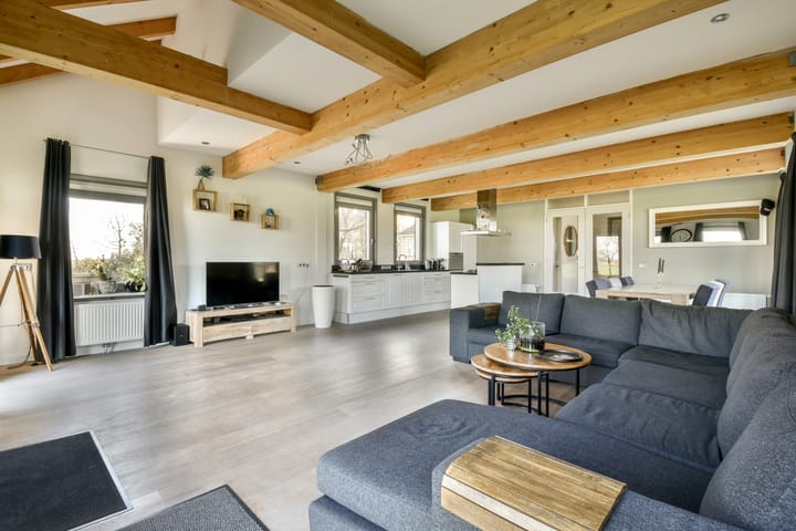 Photo 2 of Achterlaan 23