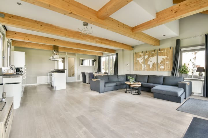 Photo 4 of Achterlaan 23