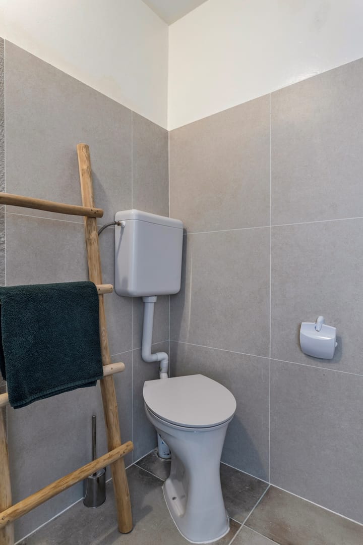 Photo 31 of Lange Nering 118-A