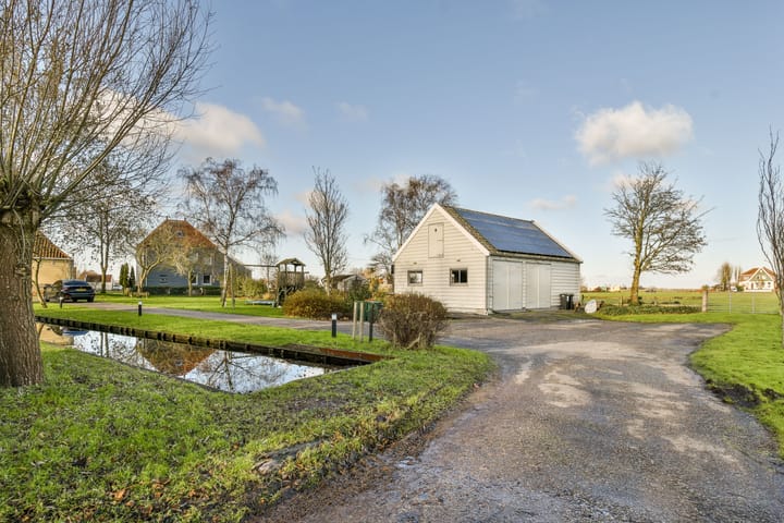 Photo 34 of Achterlaan 23